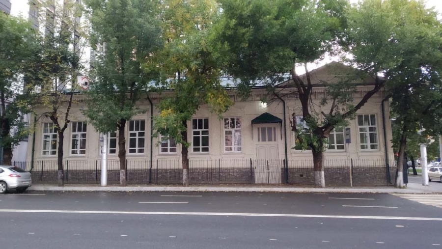 Фасад по ул. Ленина после реставрации.