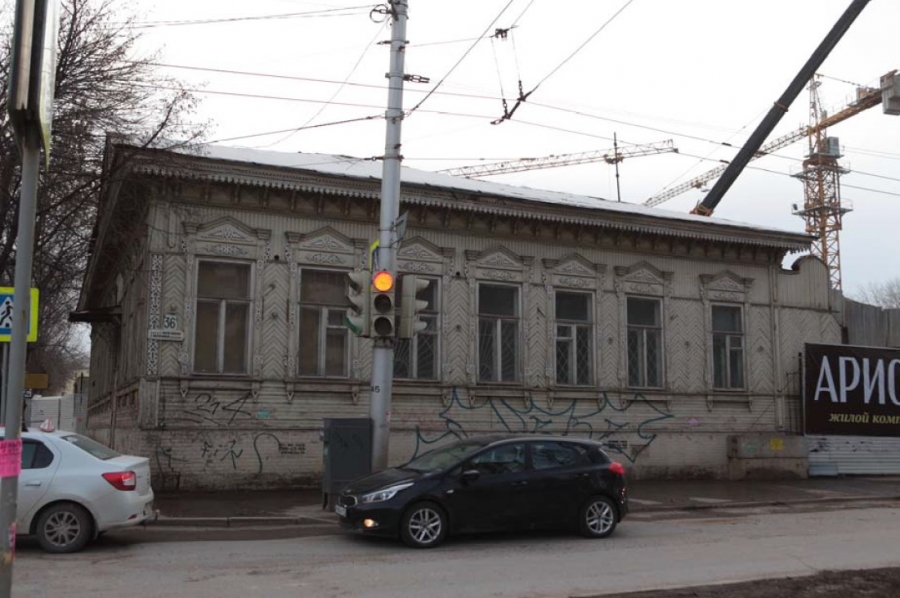 Фасад по бульвару Ибрагимова.